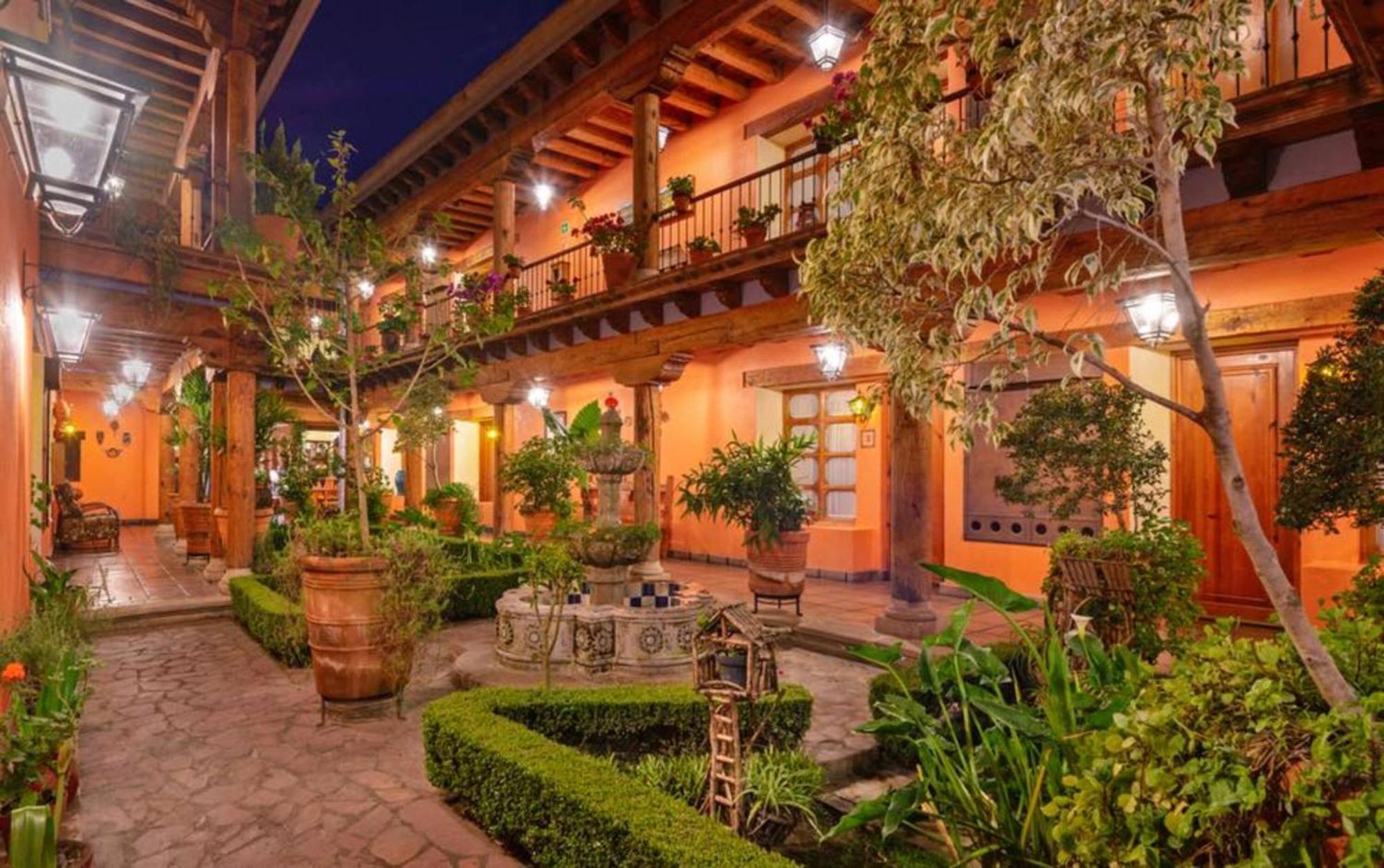 Hotel Pueblo Magico Pátzcuaro Kültér fotó